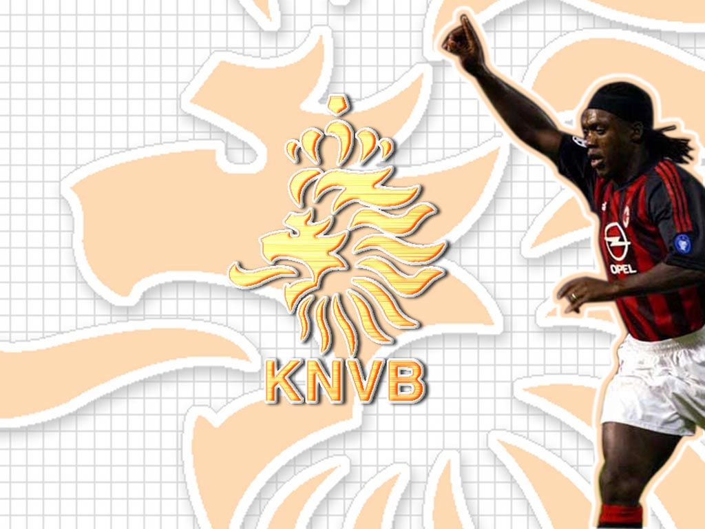 Football Soccer Wallpaper Clarence Seedorf Wallpaper