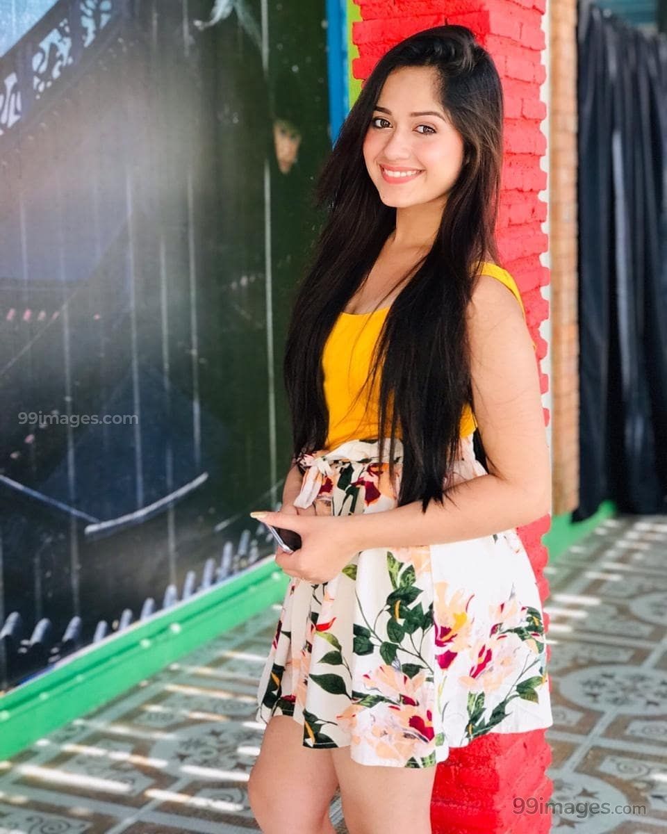 Jannat Zubair Wallpaper