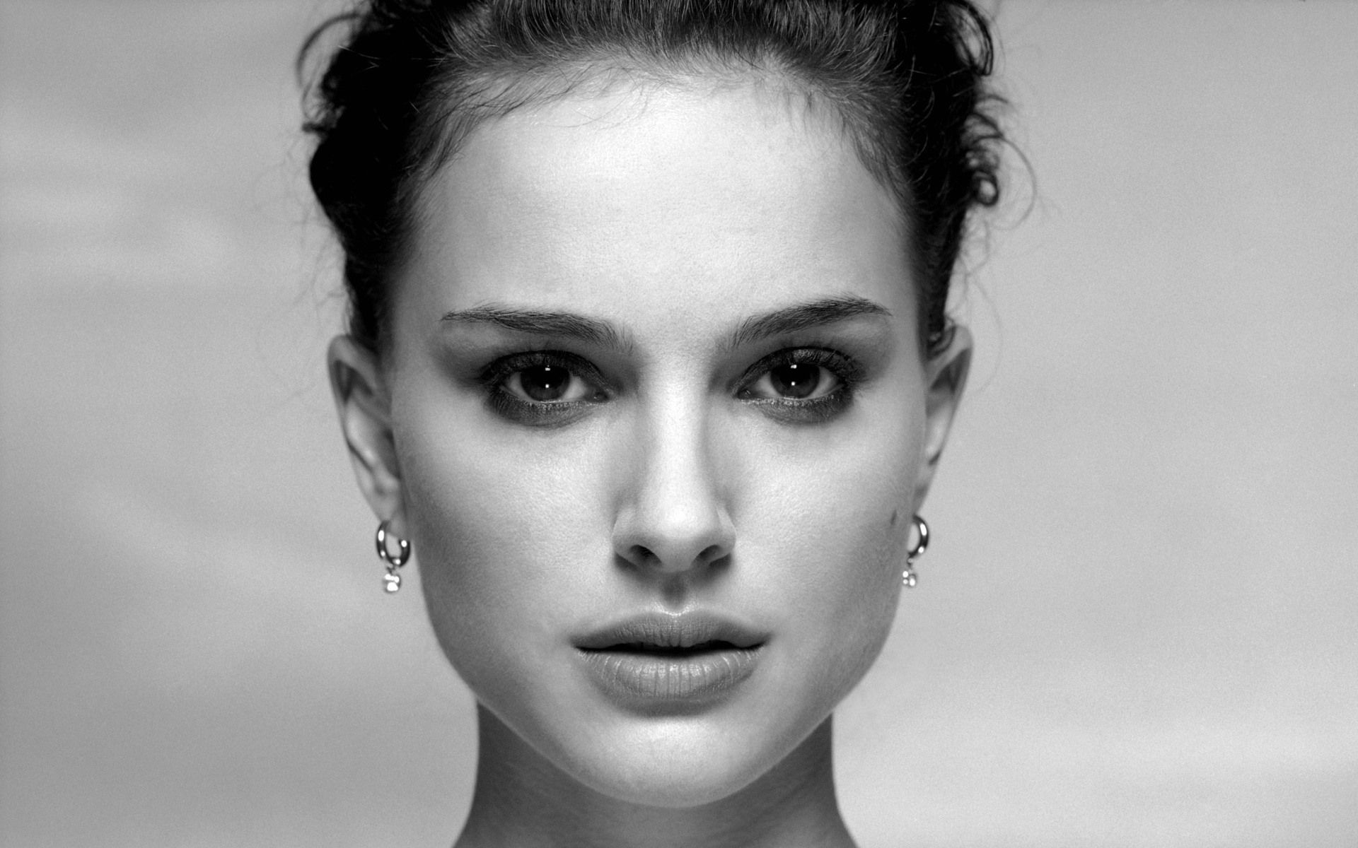 Natalie Portman Close Up Hd Wallpapers Wallpaper Cave