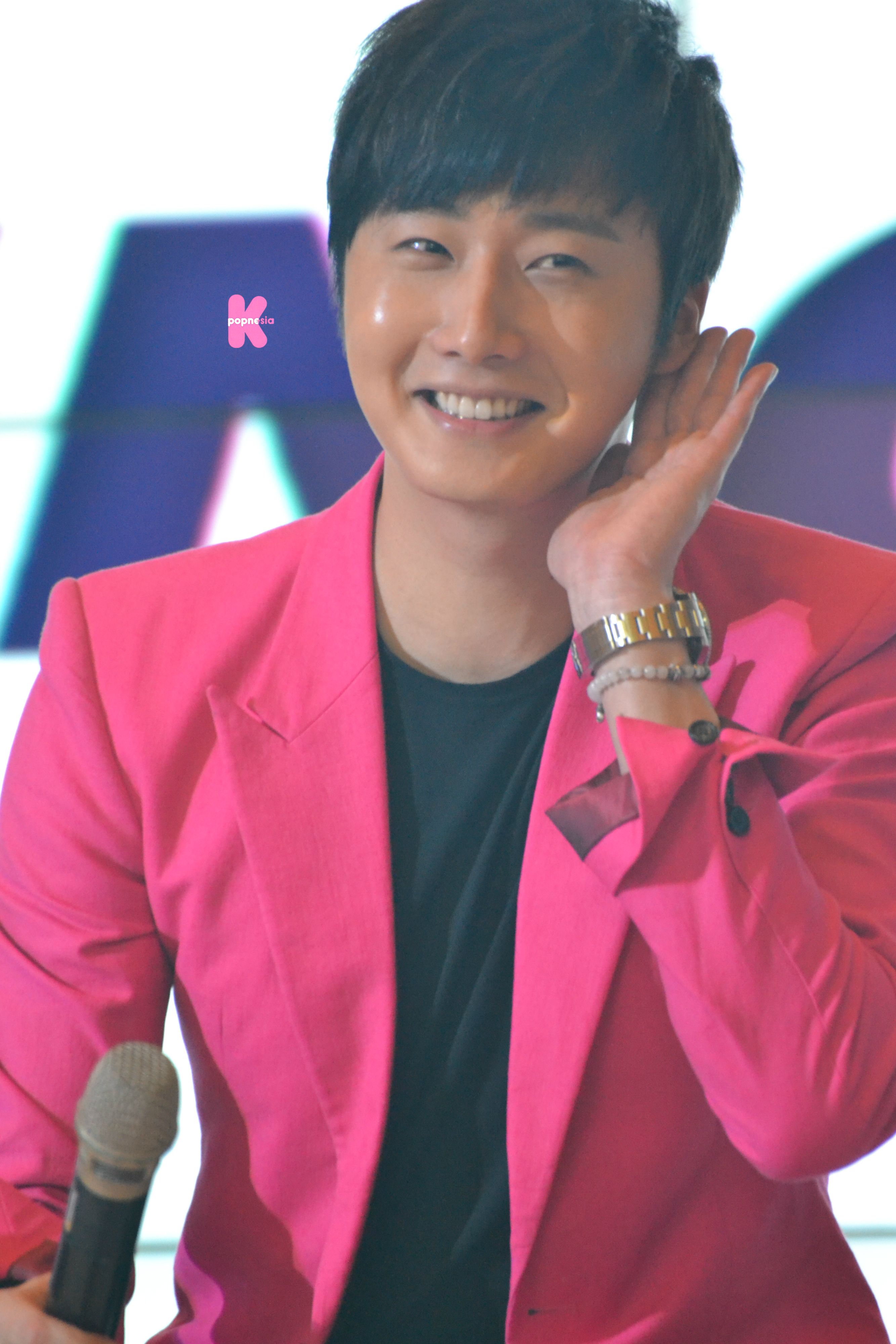 COVERED JUNG IL WOO FAN MEETING IN JAKARTA WITH HOLIKA HOLIKA