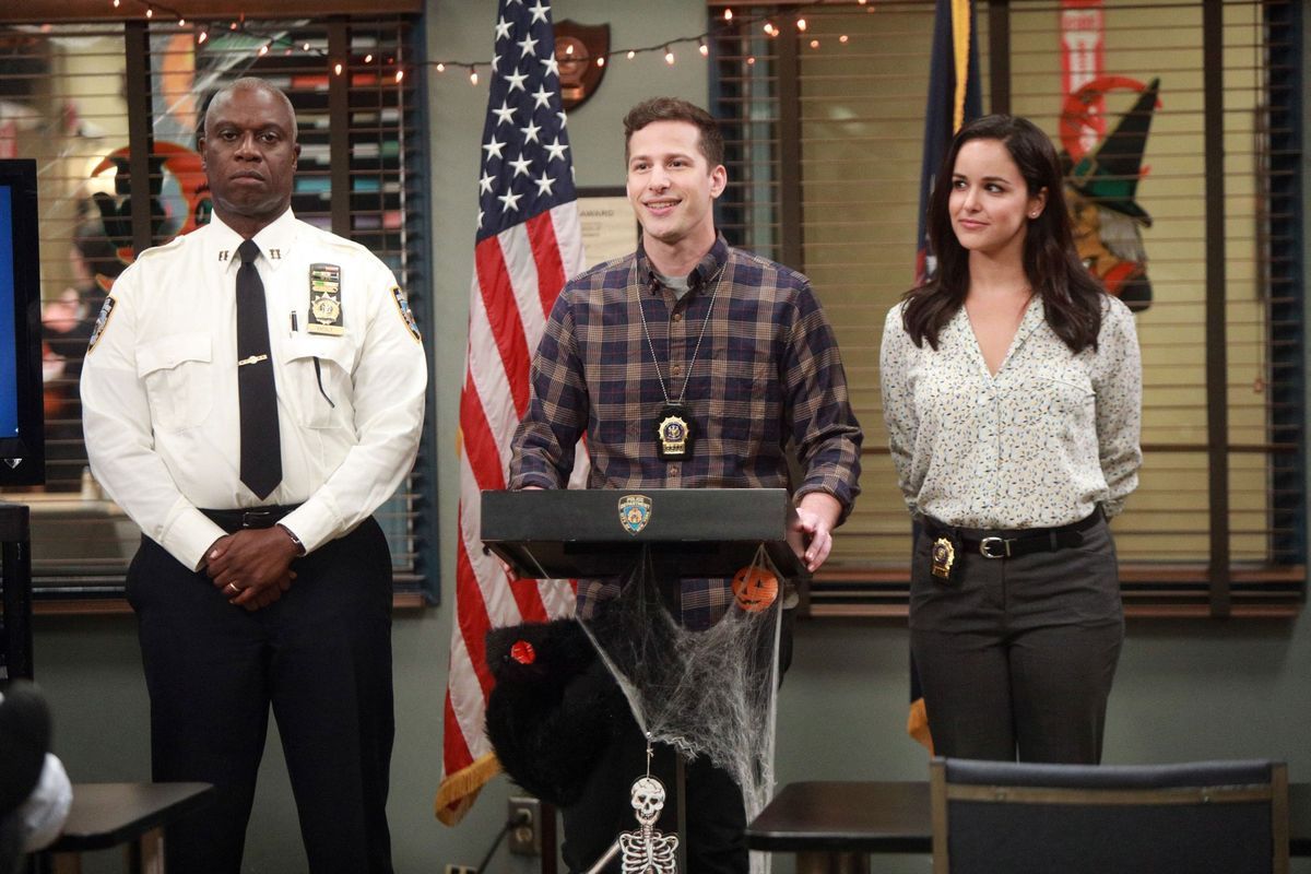 Brooklyn Nine Nine's Halloween Episodes Are Always Great