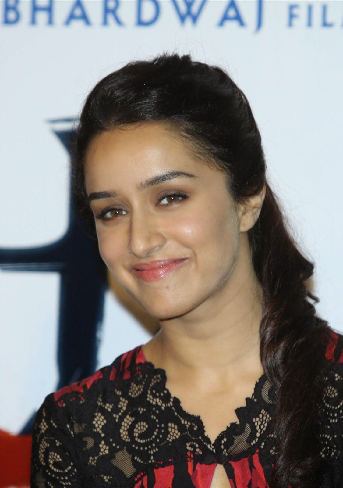 Bollywood Glamour Doll Shraddha Kapoor Face Close Up Photo