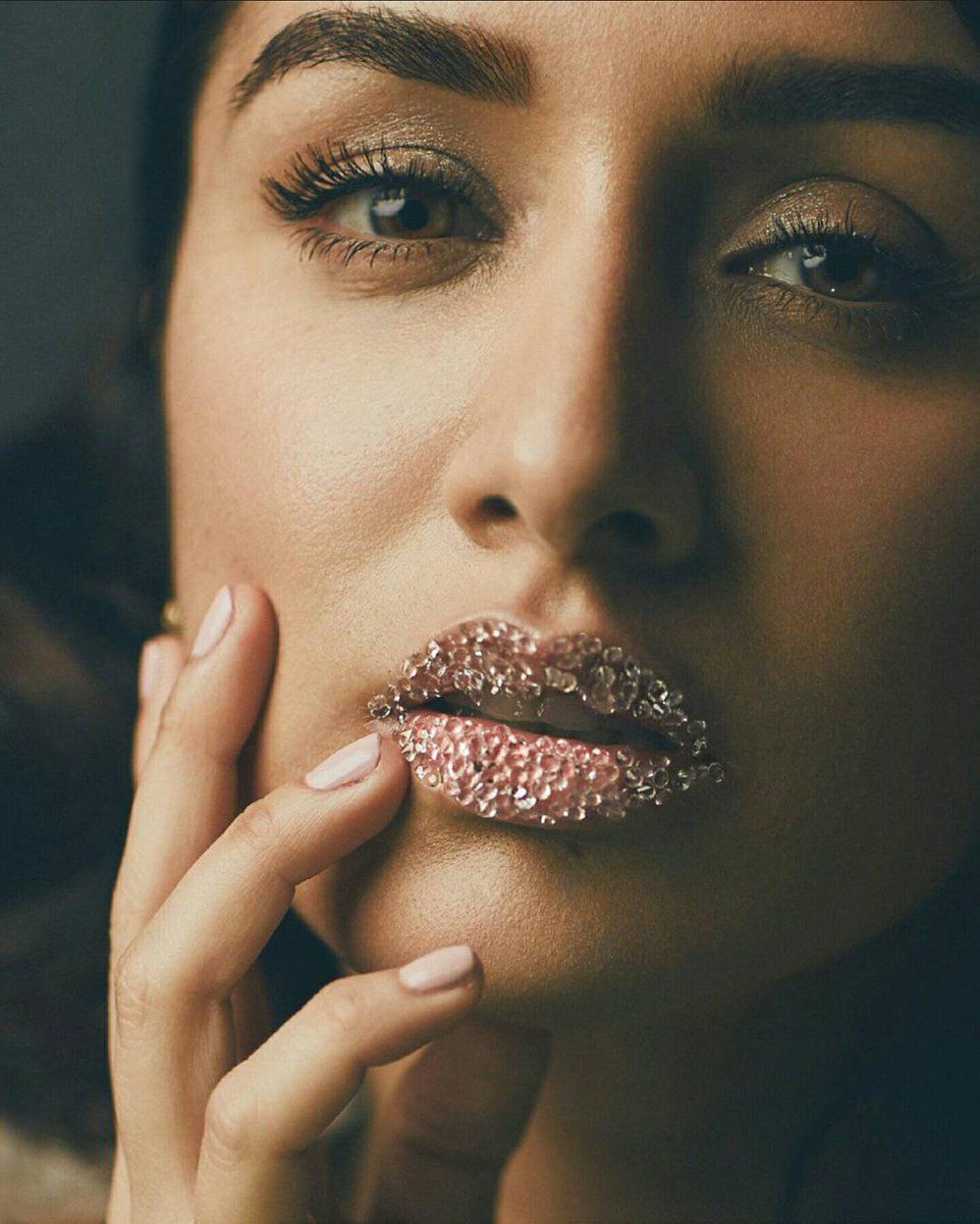 Shraddha Kapoor 24×7 [More Pics] @ShraddhaKapoor