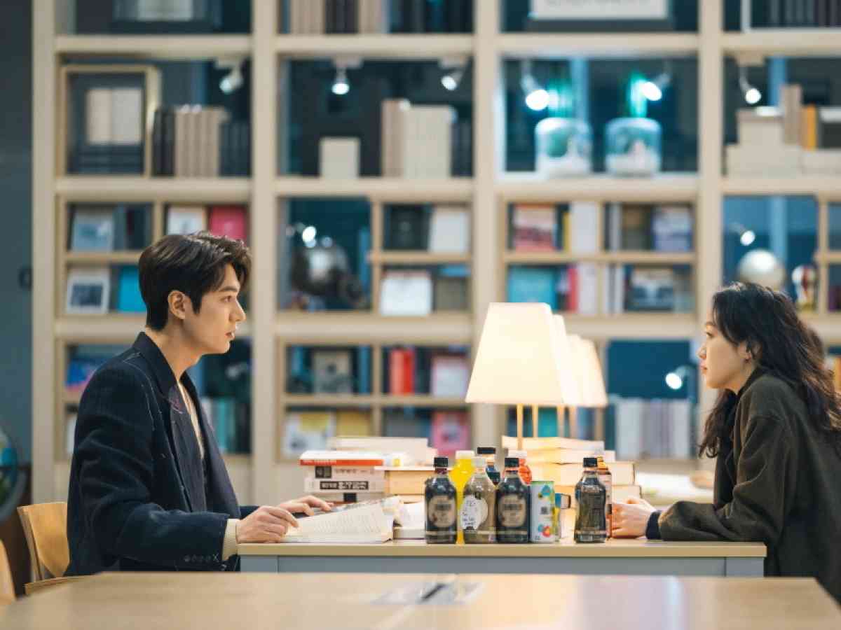 Lee Min Ho, Kim Go Eun Partner In Romance Fantasy 'The King