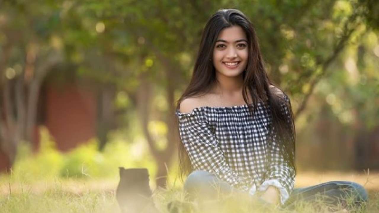 Buzz is: 'Geetha Govindam' actress Rashmika Mandanna breaks her