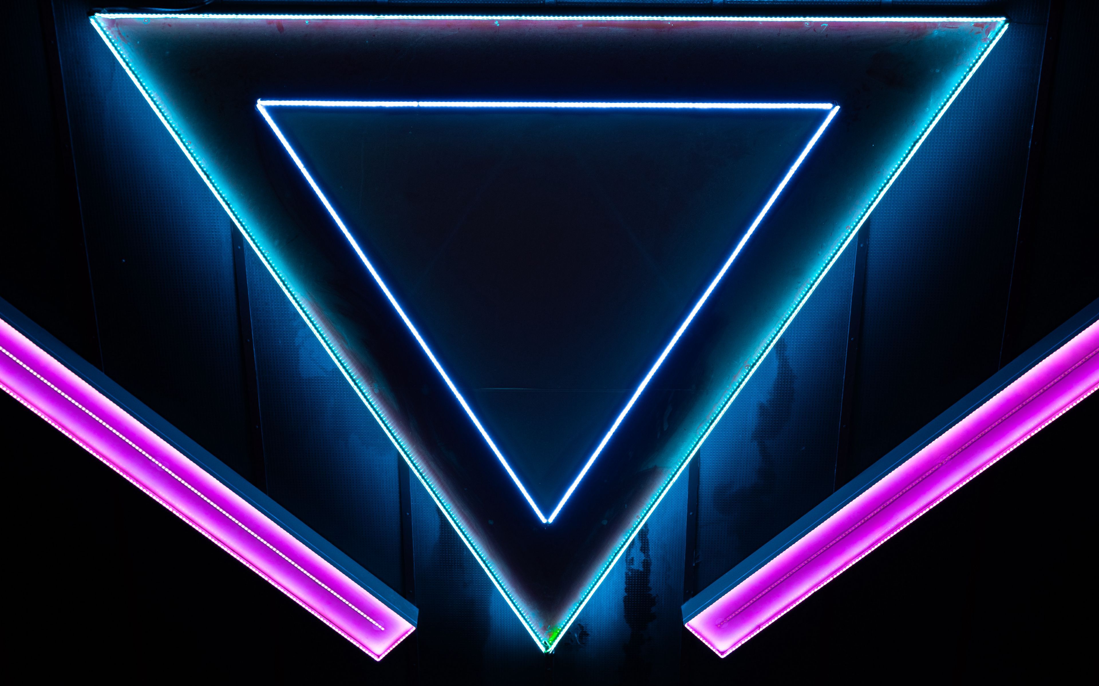 Download wallpaper 3840x2400 neon, shape, triangle 4k ultra HD 16