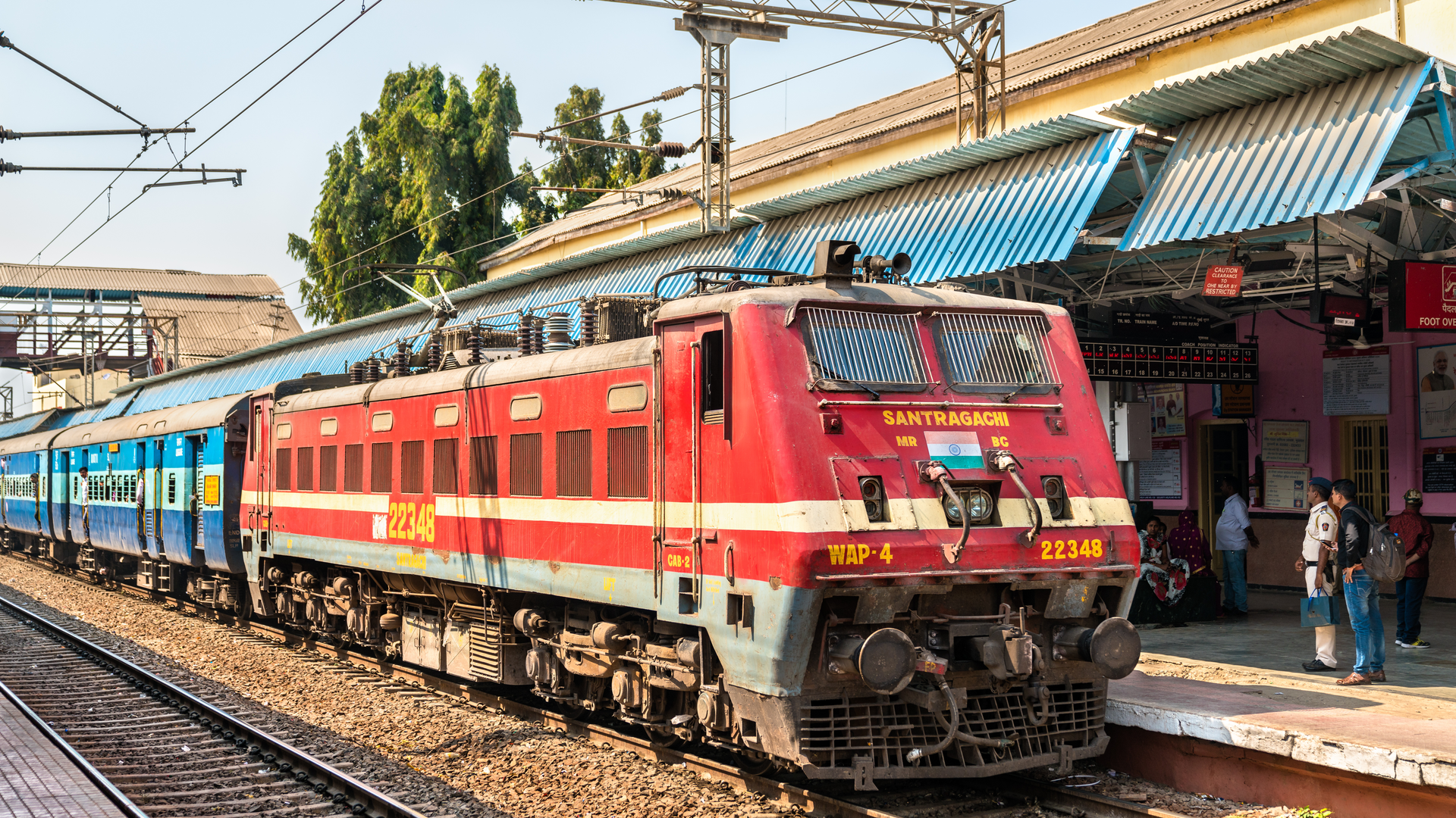 Trains In India Will Be WiFi Enabled In Next 5 Years