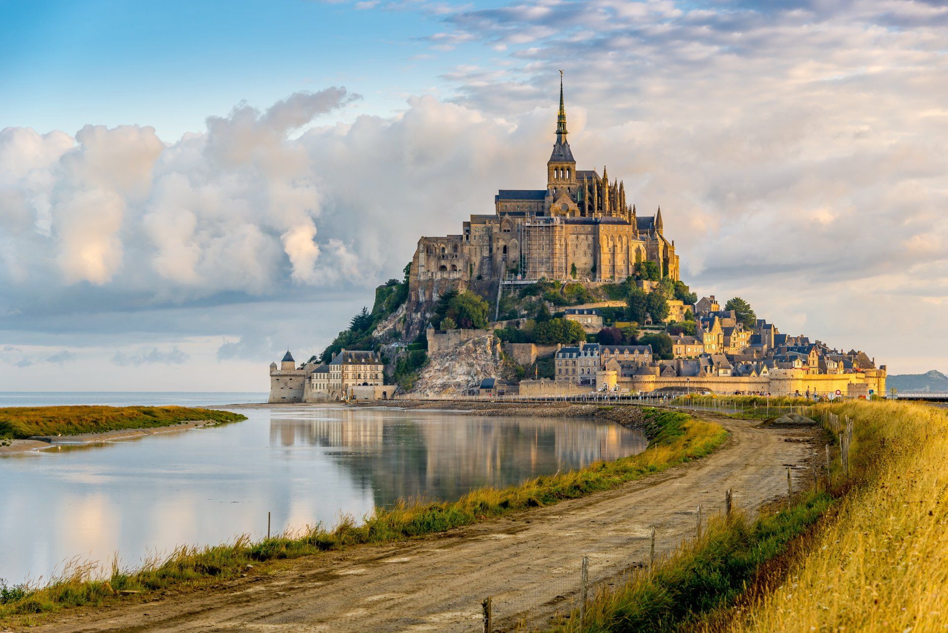 Mont Saint Michel HD Wallpaper And Background Image