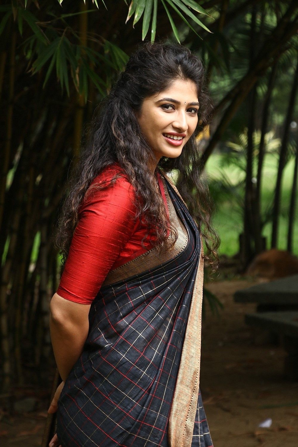 Actress Roshini Prakash Saree Image Jada Movie Audio Launch