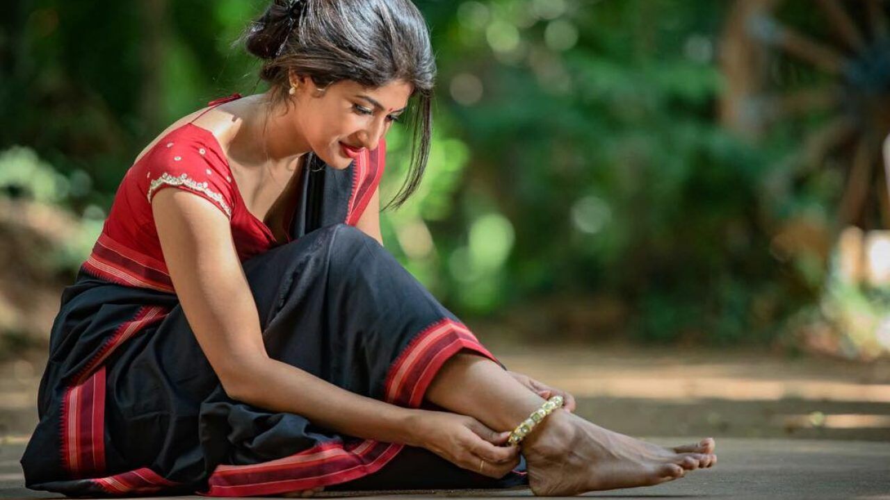 Roshni Prakash Wiki, Biography, Age, Profile, Husband, Movies