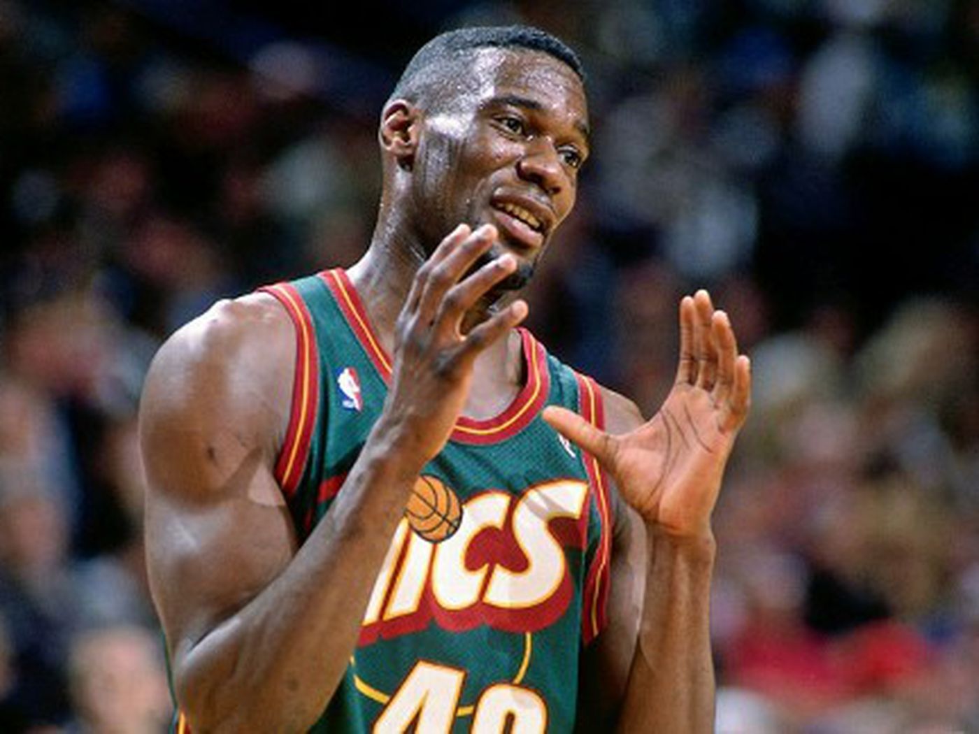 Seattle SuperSonics hand the 2012 Oklahoma City Thunder a