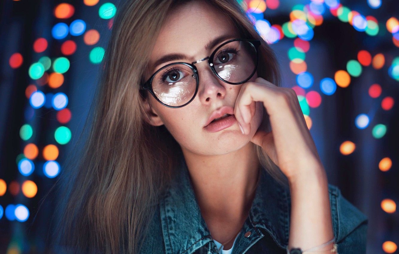 Girl With Glasses Wallpapers Wallpaper Cave 0138
