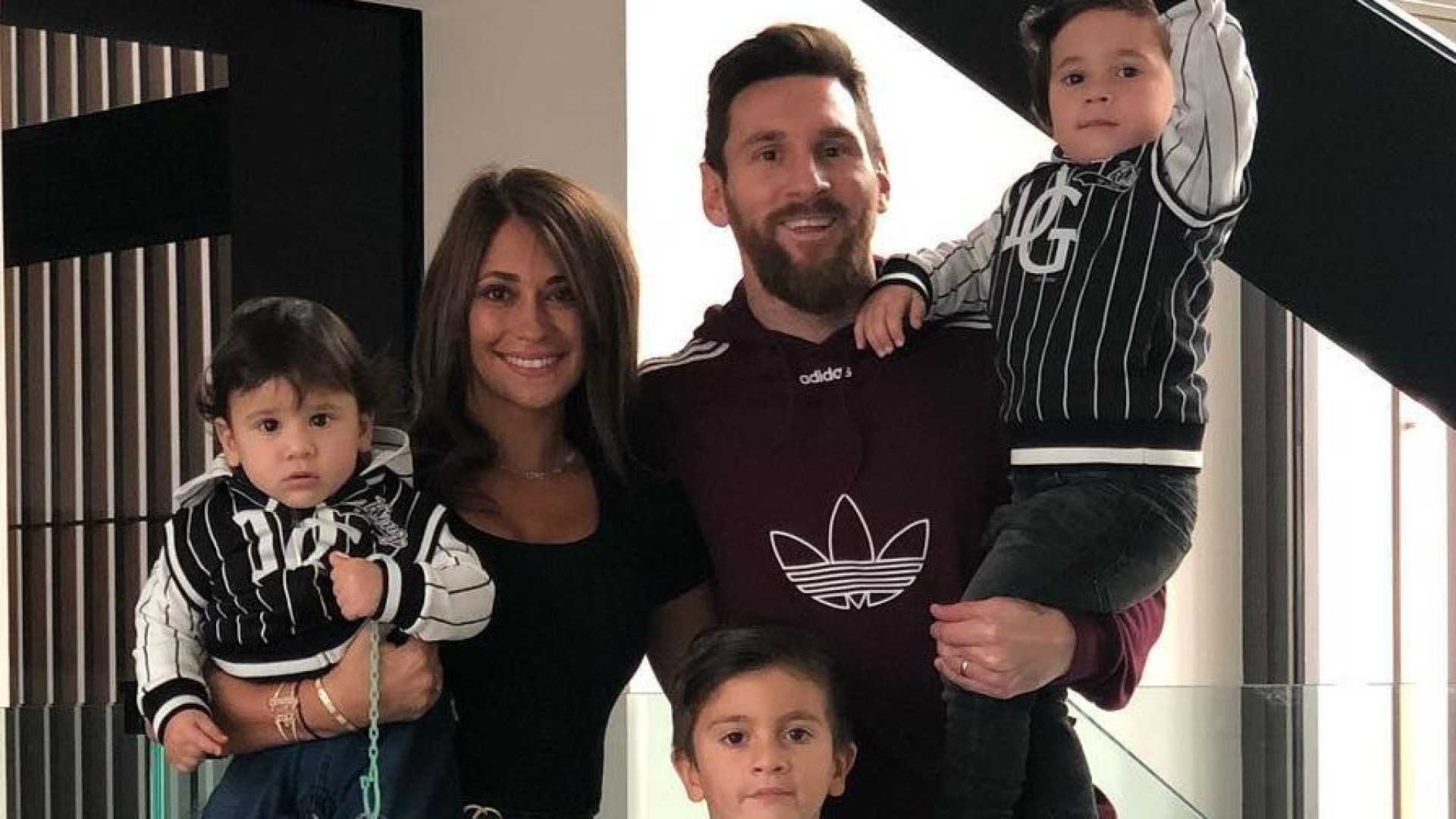 Messi Family Wallpapers Wallpaper Cave