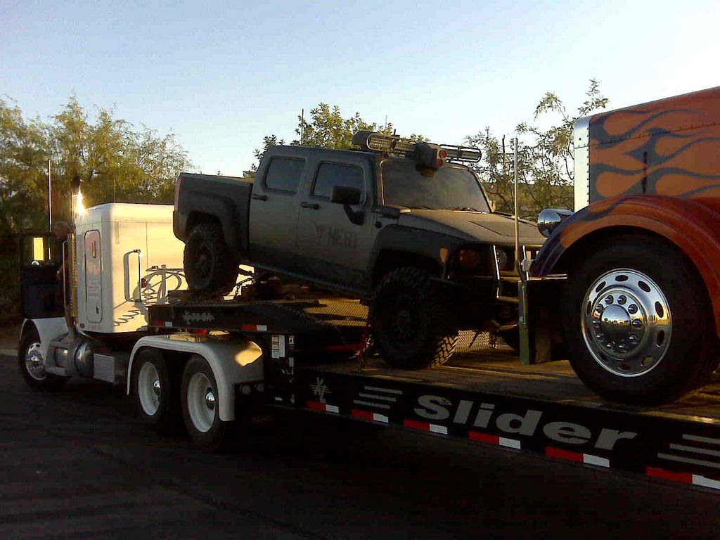 Optimus Prime and NEST Hummer Spotted in Arizona