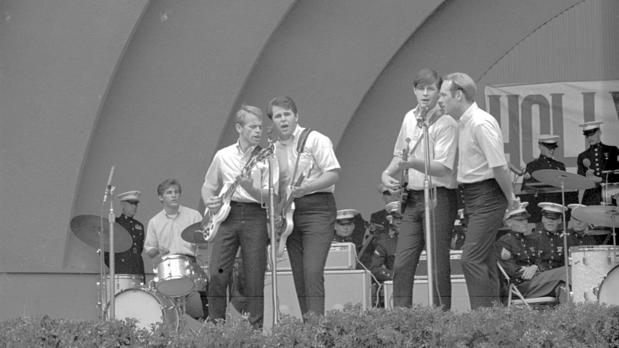 THE BEACH BOYS pop rock surf wallpaperx1080