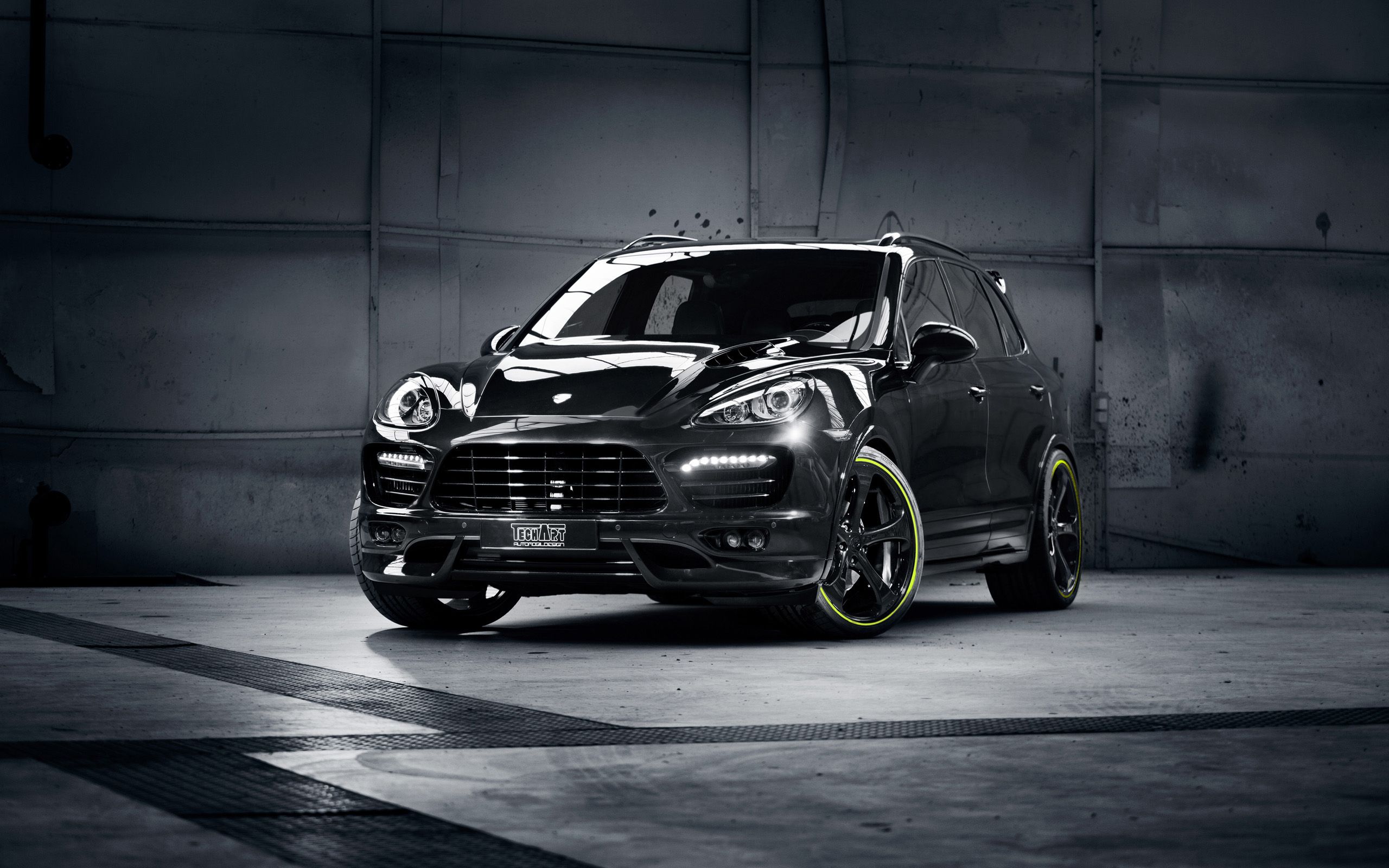 Porsche Cayenne Wallpaper
