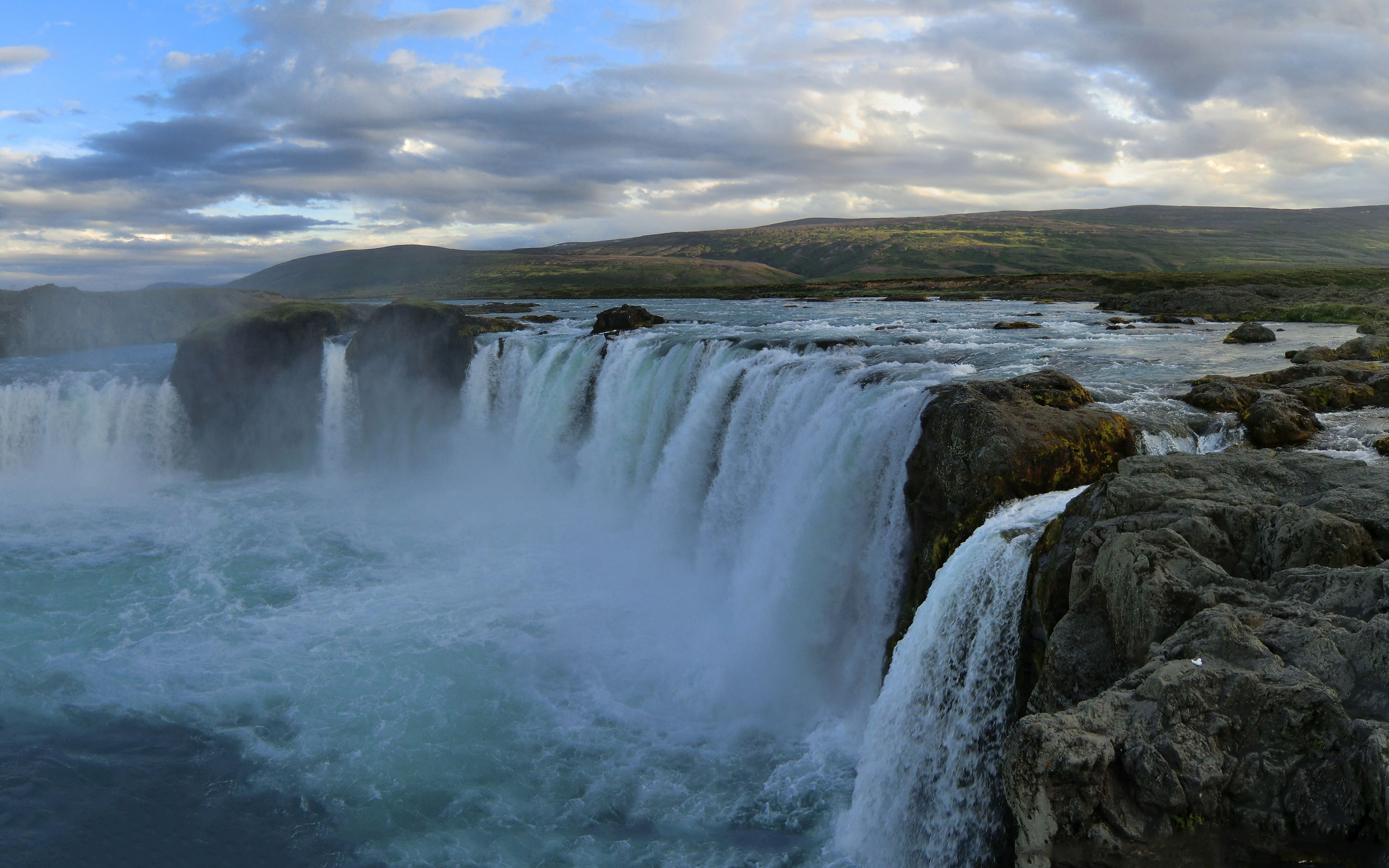 Iceland HD Wallpaper and Background Image