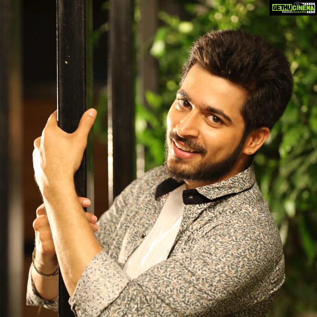 Harish Kalyan, charming, hd, wallpaper, tamil actor, Pyaar Prema