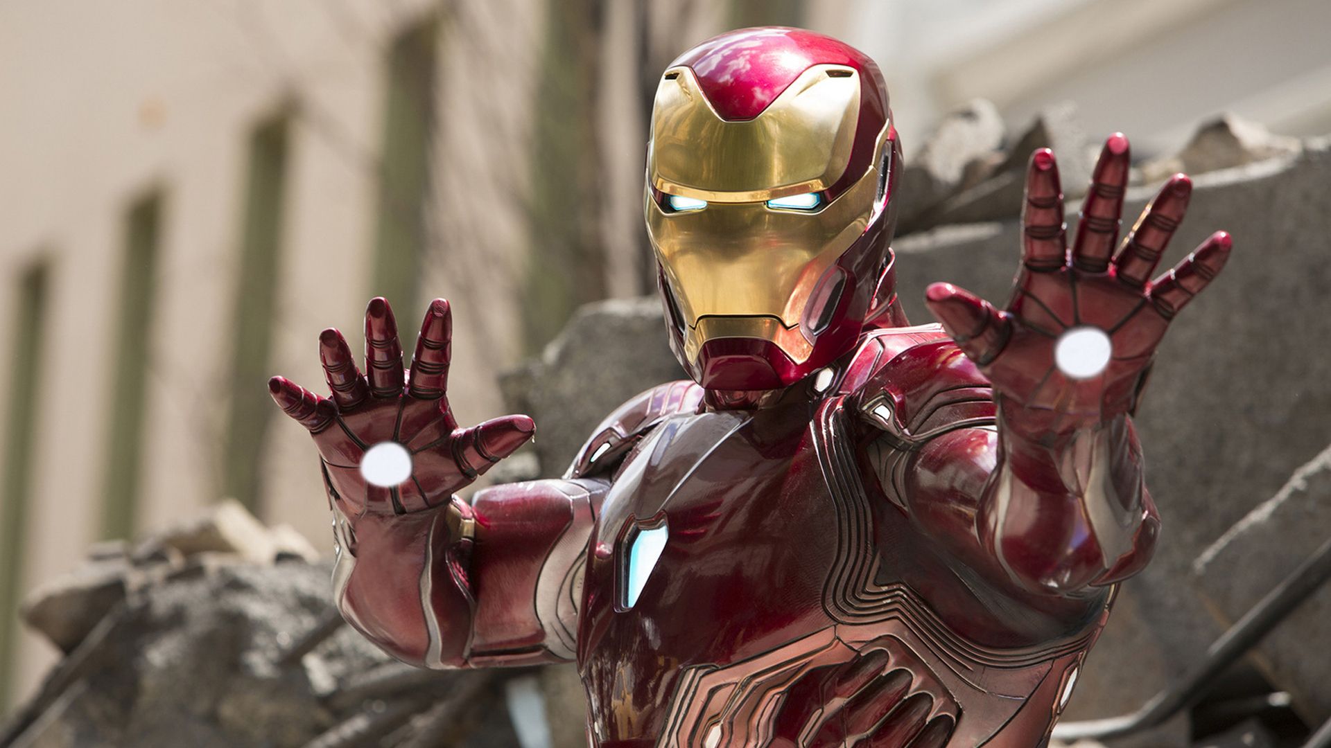 Iron Man in Avengers Infinity War Wallpapers.
