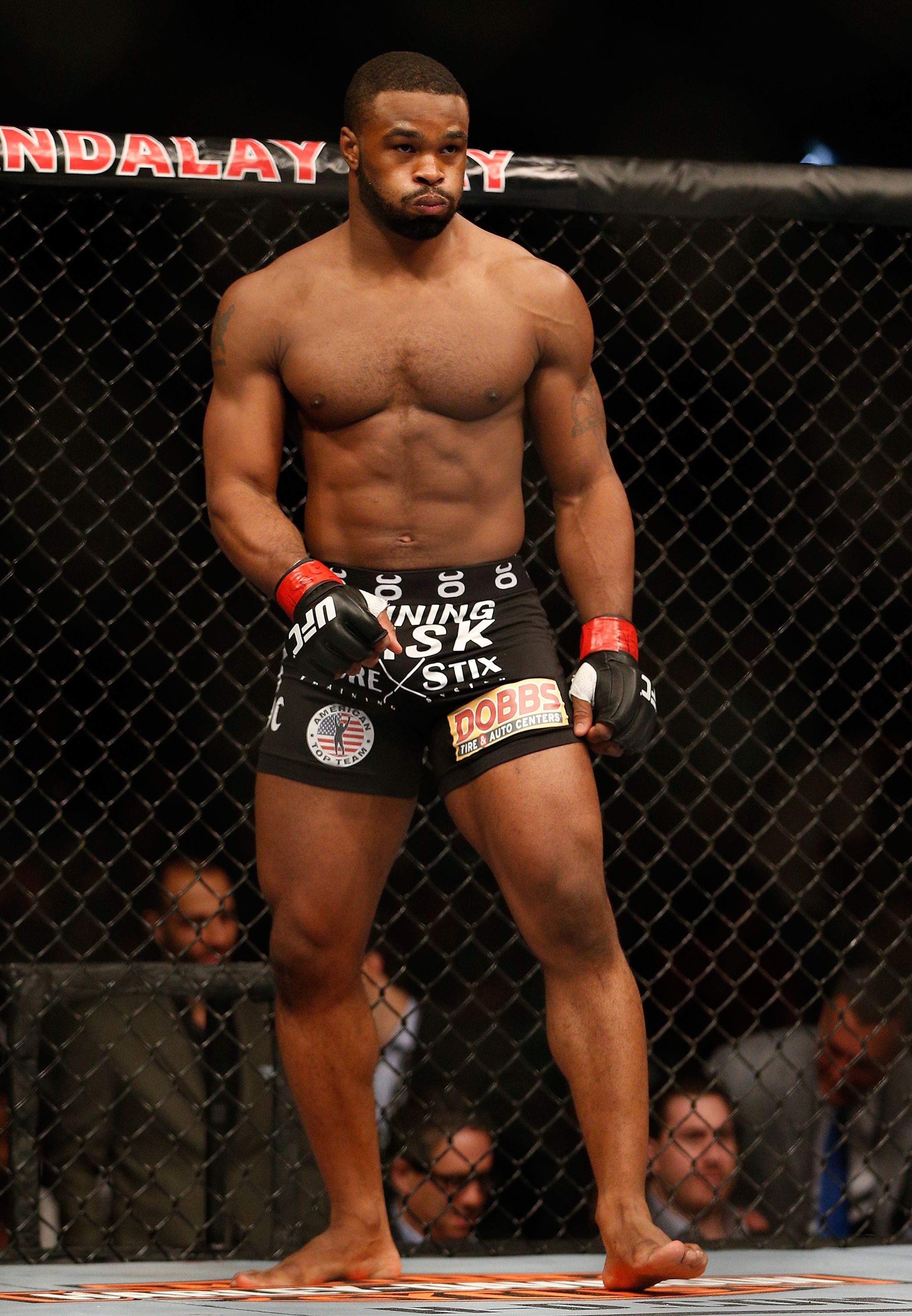 Tyron Woodley's Feet << wikiFeet Men
