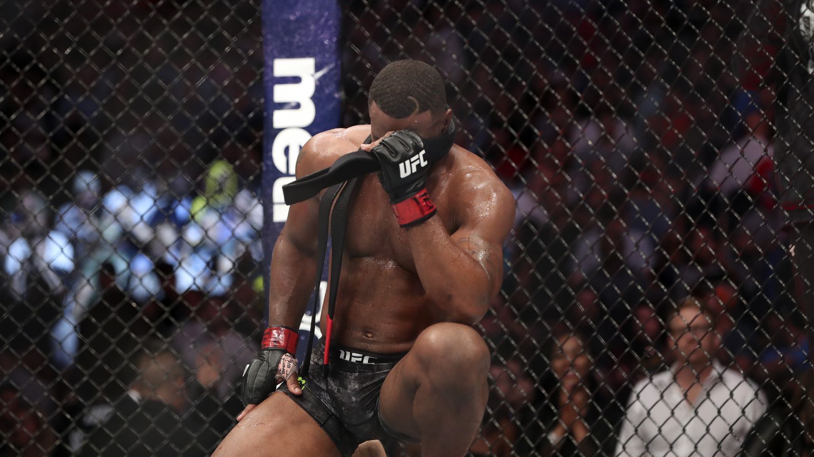 Those jerks at USADA cost Tyron Woodley $10k, dates with Meek