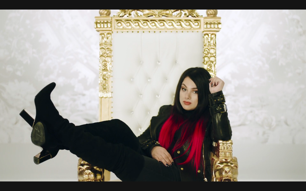 Premiere: Snow Tha Product Puts On For Gangsta Queens Worldwide