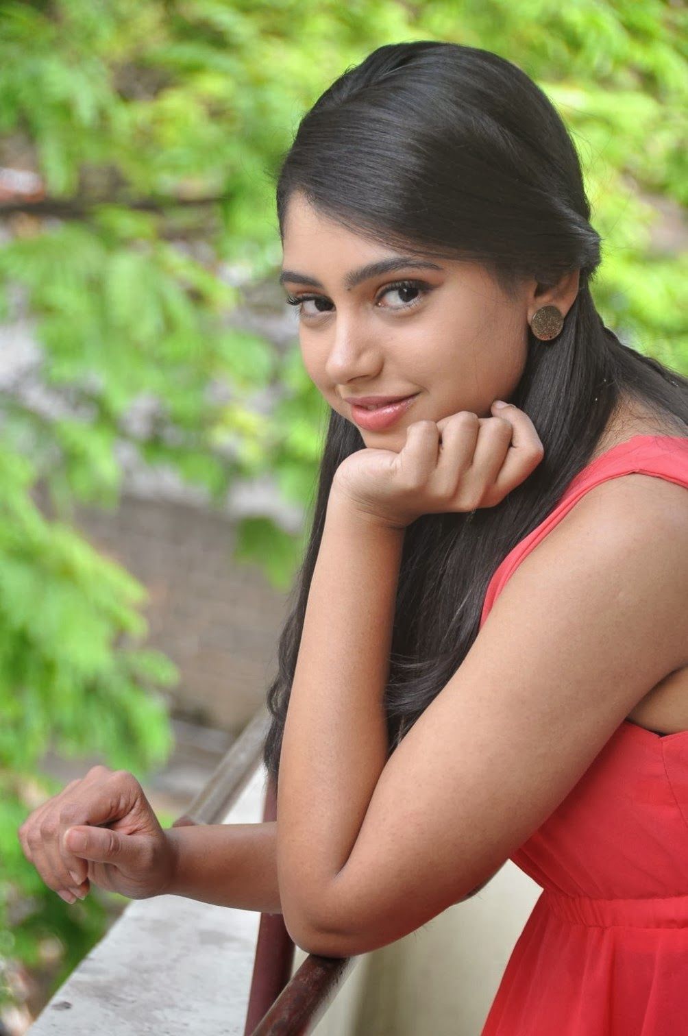 Niti Taylor Wallpapers - Wallpaper Cave