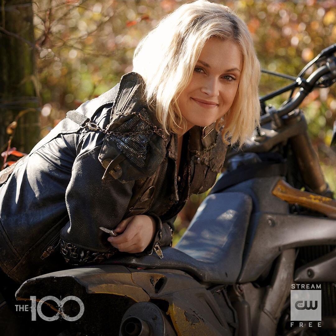 Eliza Taylor as Clarke Griffin, the 100. Eliza taylor, The 100
