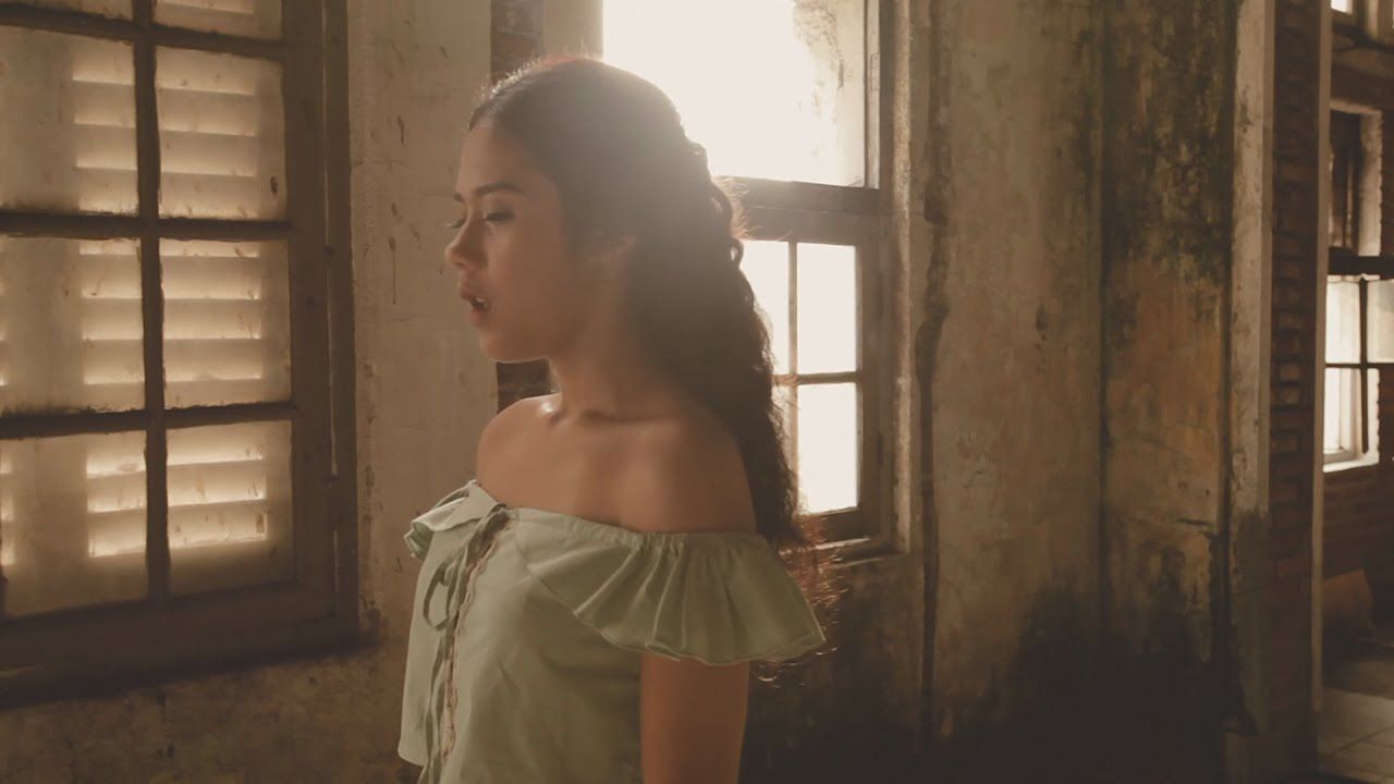 Beauty and the Beast Grande & John Legend Adera & Nadin