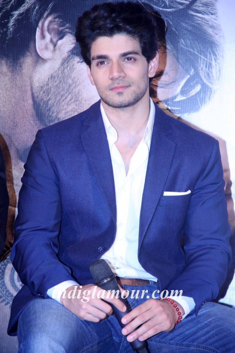 Sooraj Pancholi Wallpapers - Wallpaper Cave