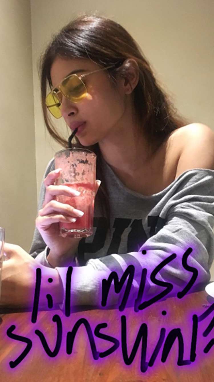 Mouni Roy Candid Photo, Candid Image, Poster and Wallpaper