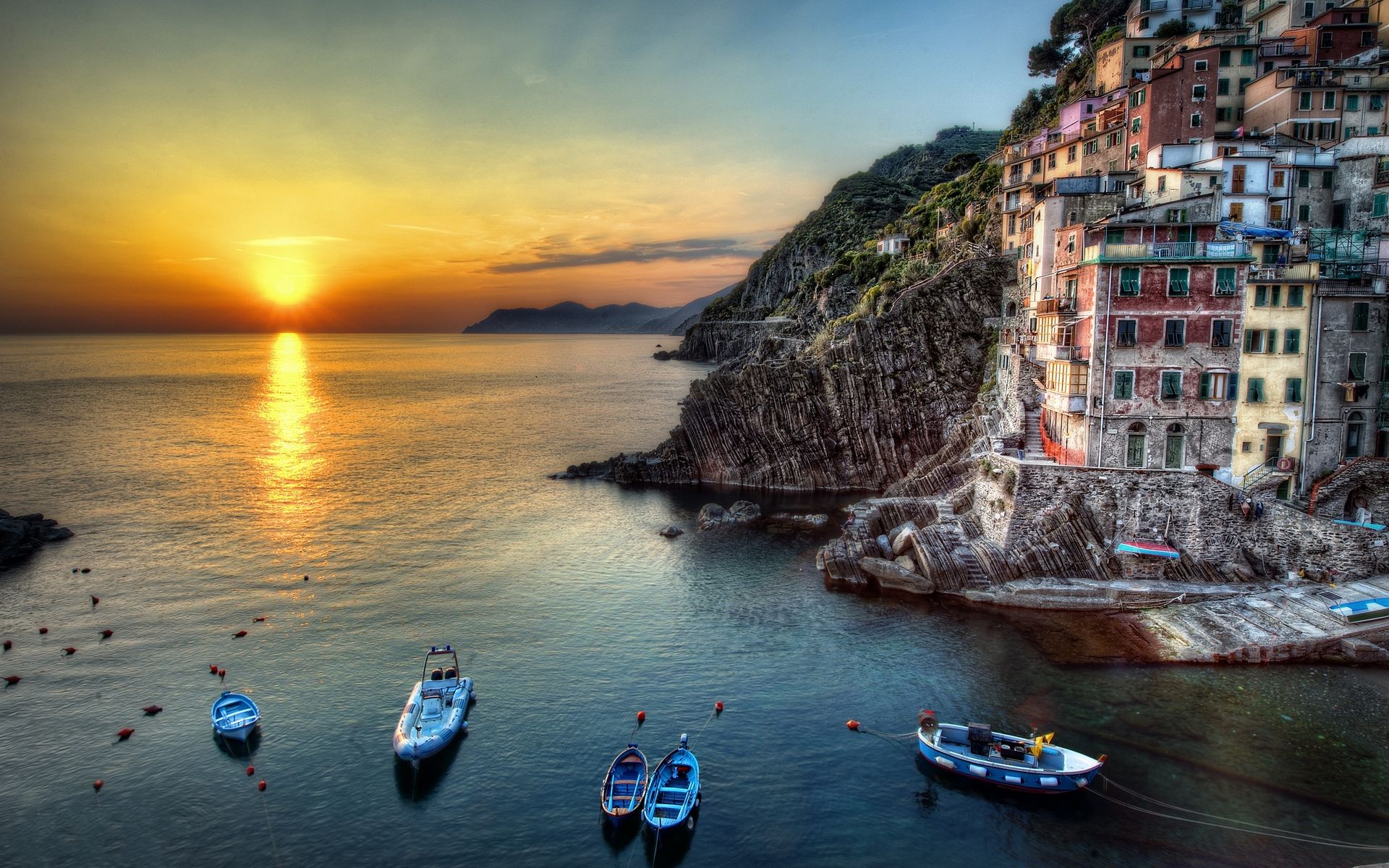 Cinque Terre: the place where time stopped