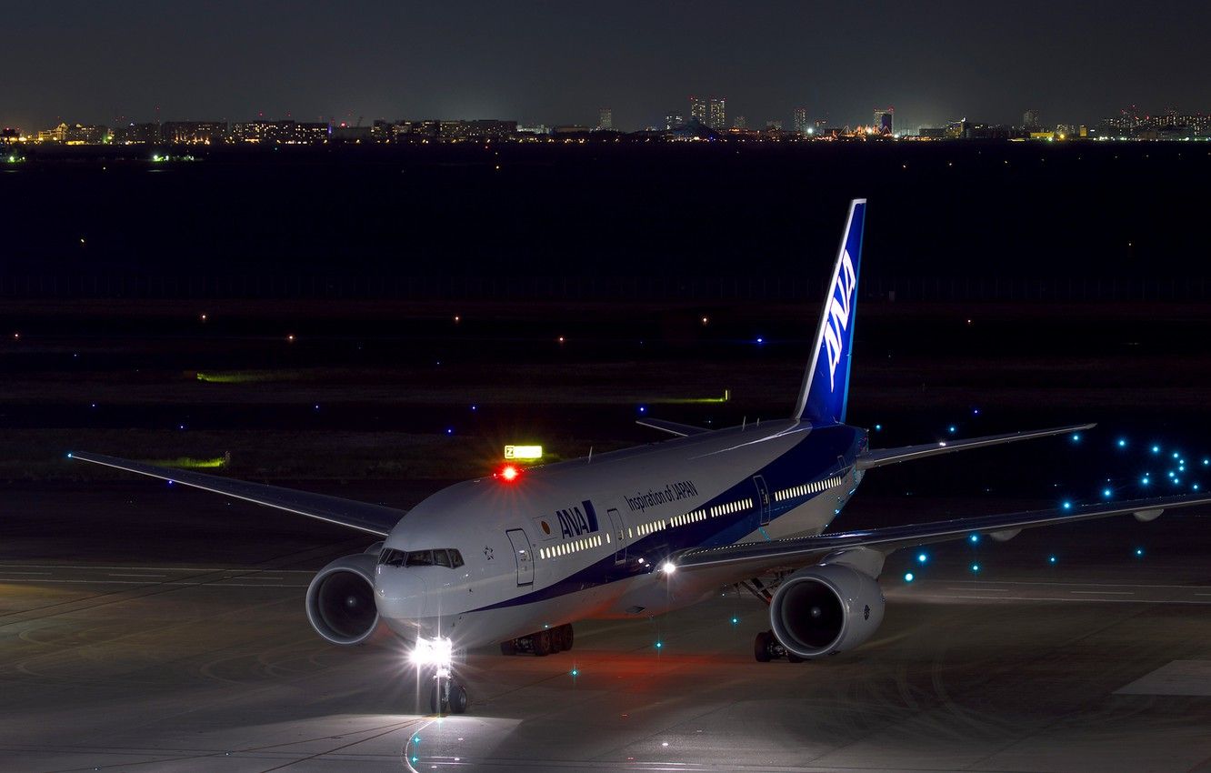 Wallpaper night, lights, Boeing, the plane, the airfield