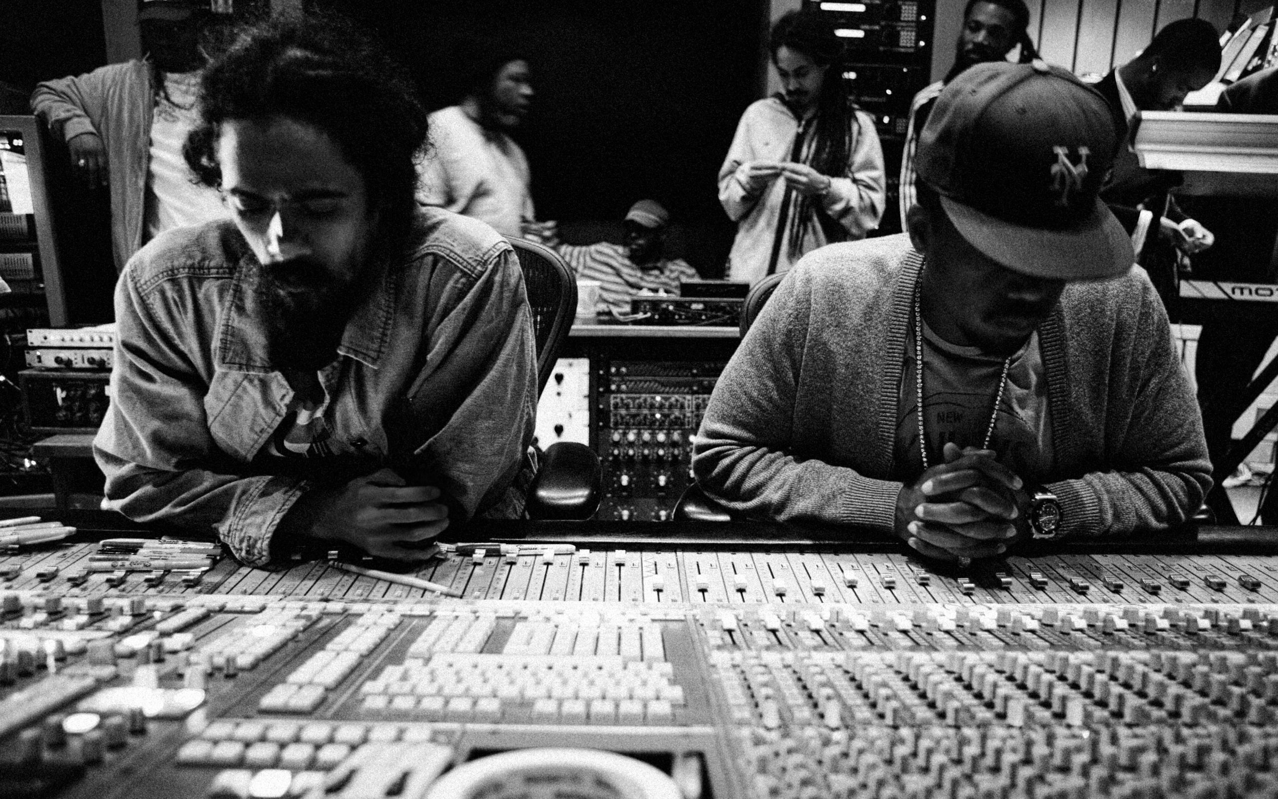 Damien Marley. Junior Gong. Bob Marley. Nasir Jones. Nas. Illmatic. Studio. Patience. Master. Genius. Damian marley, Rap background, Marley