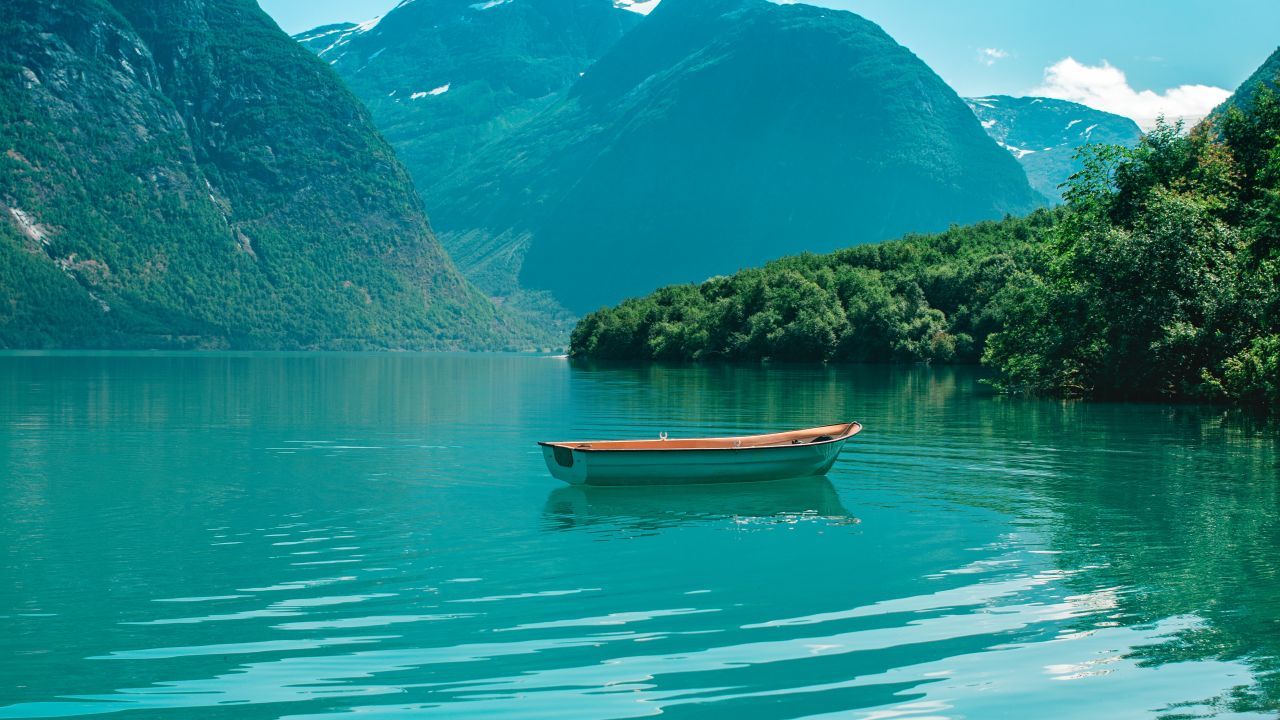 Wallpaper Boat, Lake, Mountains, Vacation, Norway, 4K, Photography