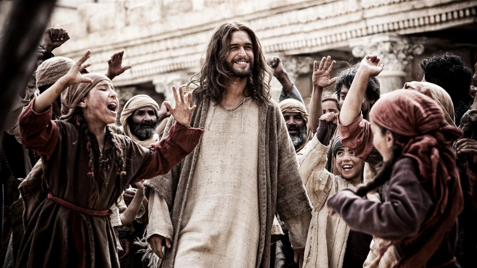 Jesus Returns to the Big Screen in Biblical Movie 'Son of God