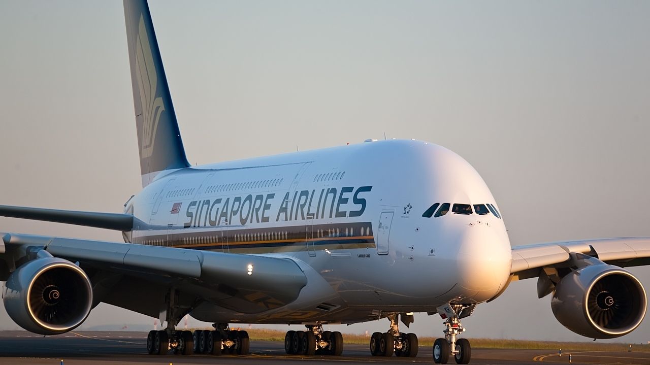 Singapore Airlines A380 First To Fly Wallpaper 838