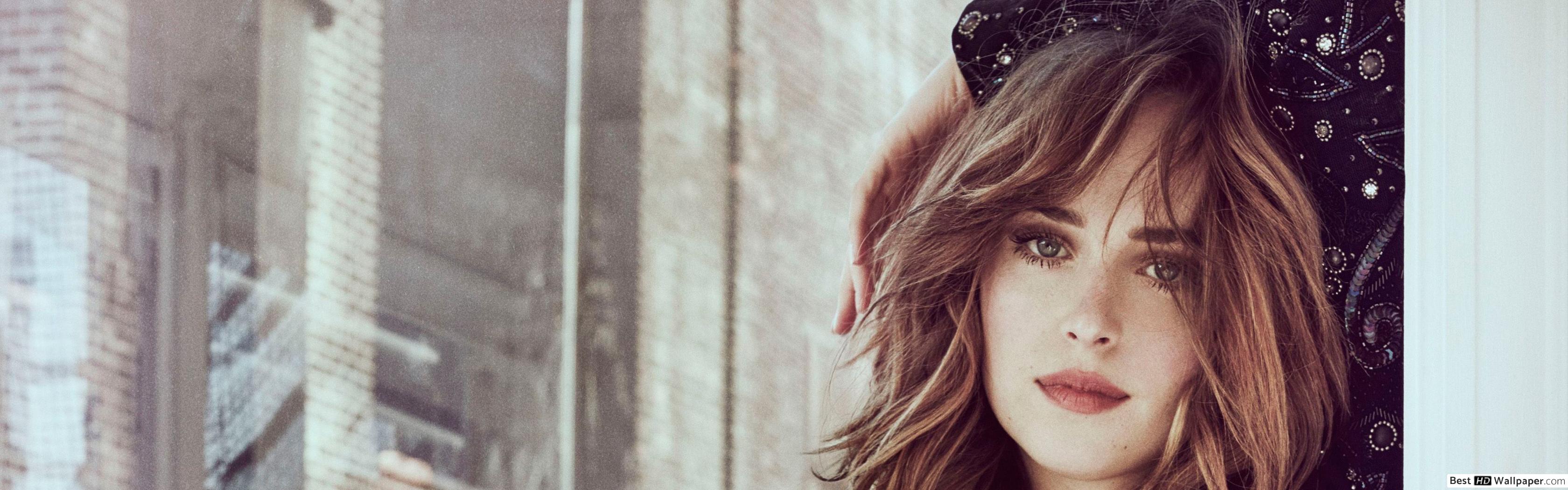 Gorgeous brunette actress Dakota Johnson HD wallpaper download