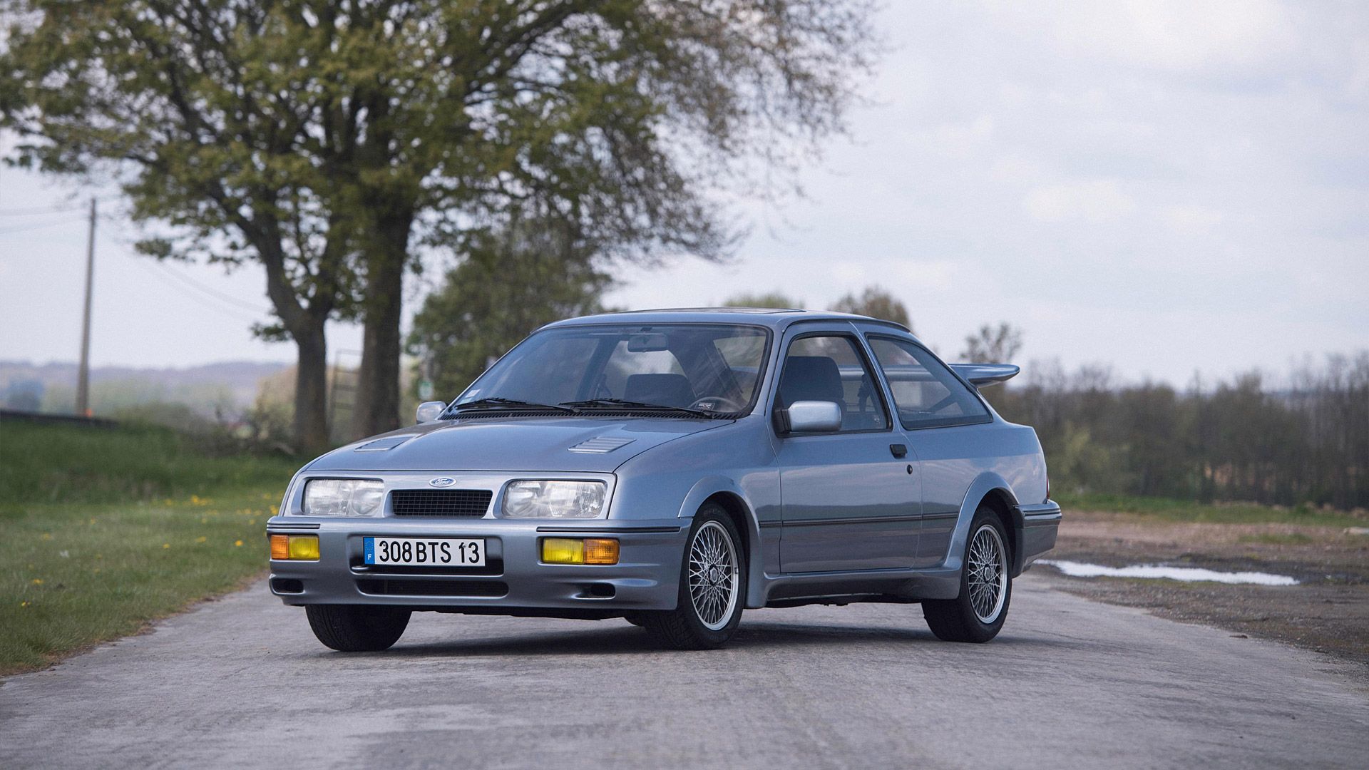 Ford Sierra RS Cosworth Wallpaper, Specs & Videos HD