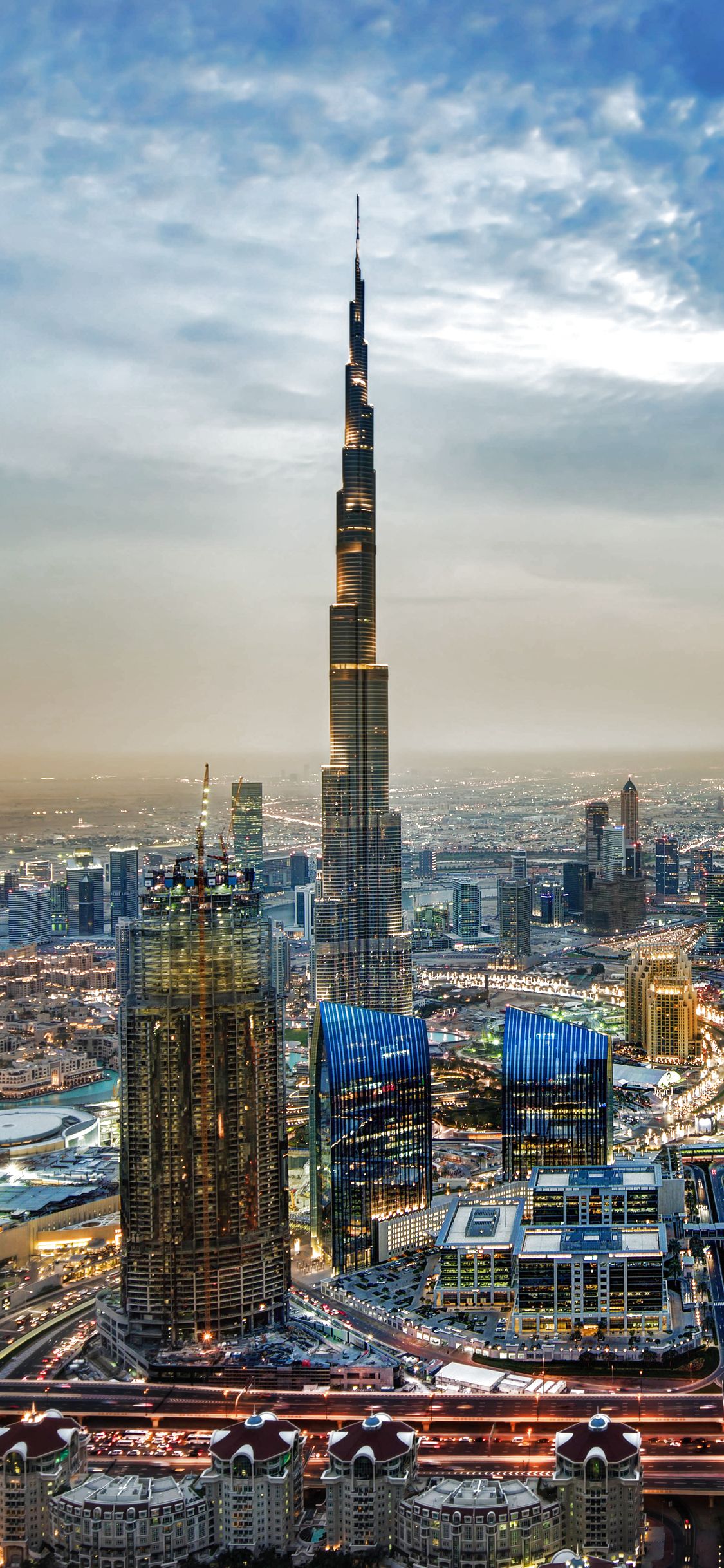 Man Made Dubai (1125x2436) Wallpaper