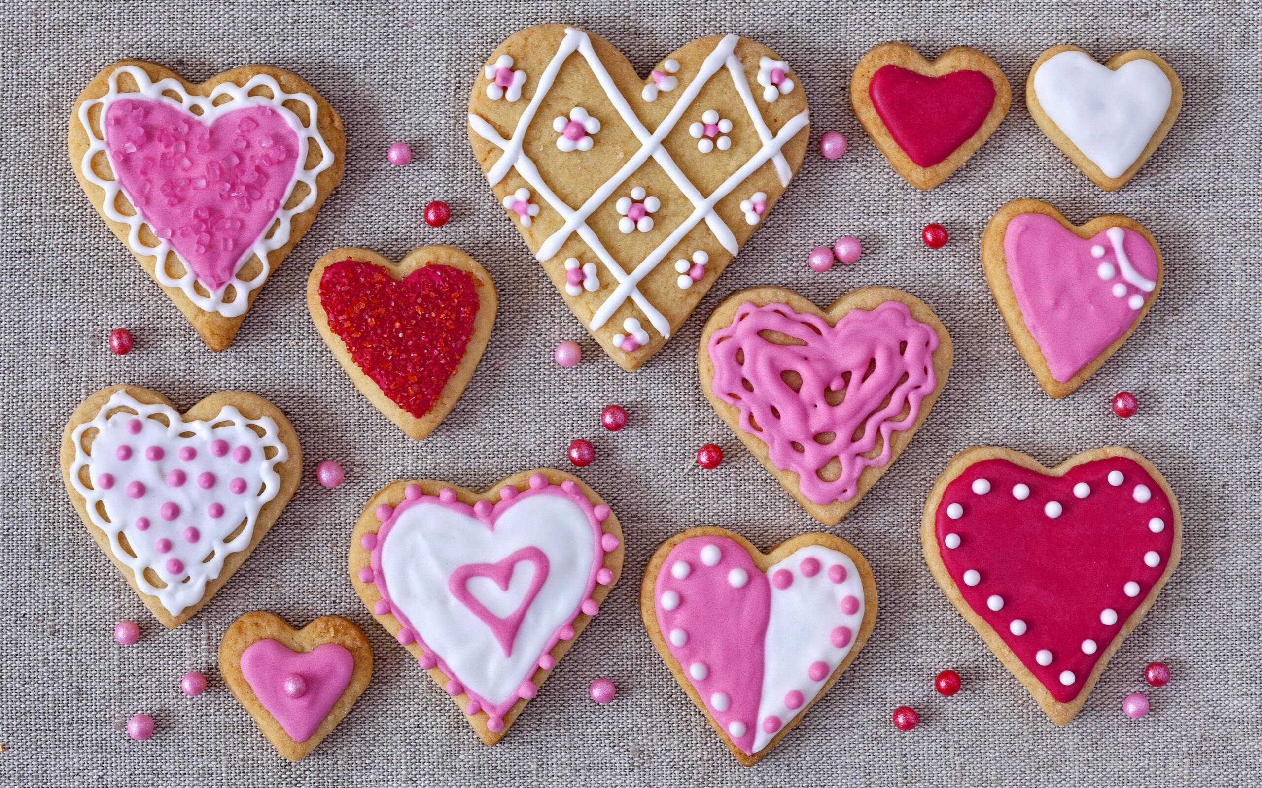 Pink Color Heart Shaped Cookies 2560x1600 Resolution HD