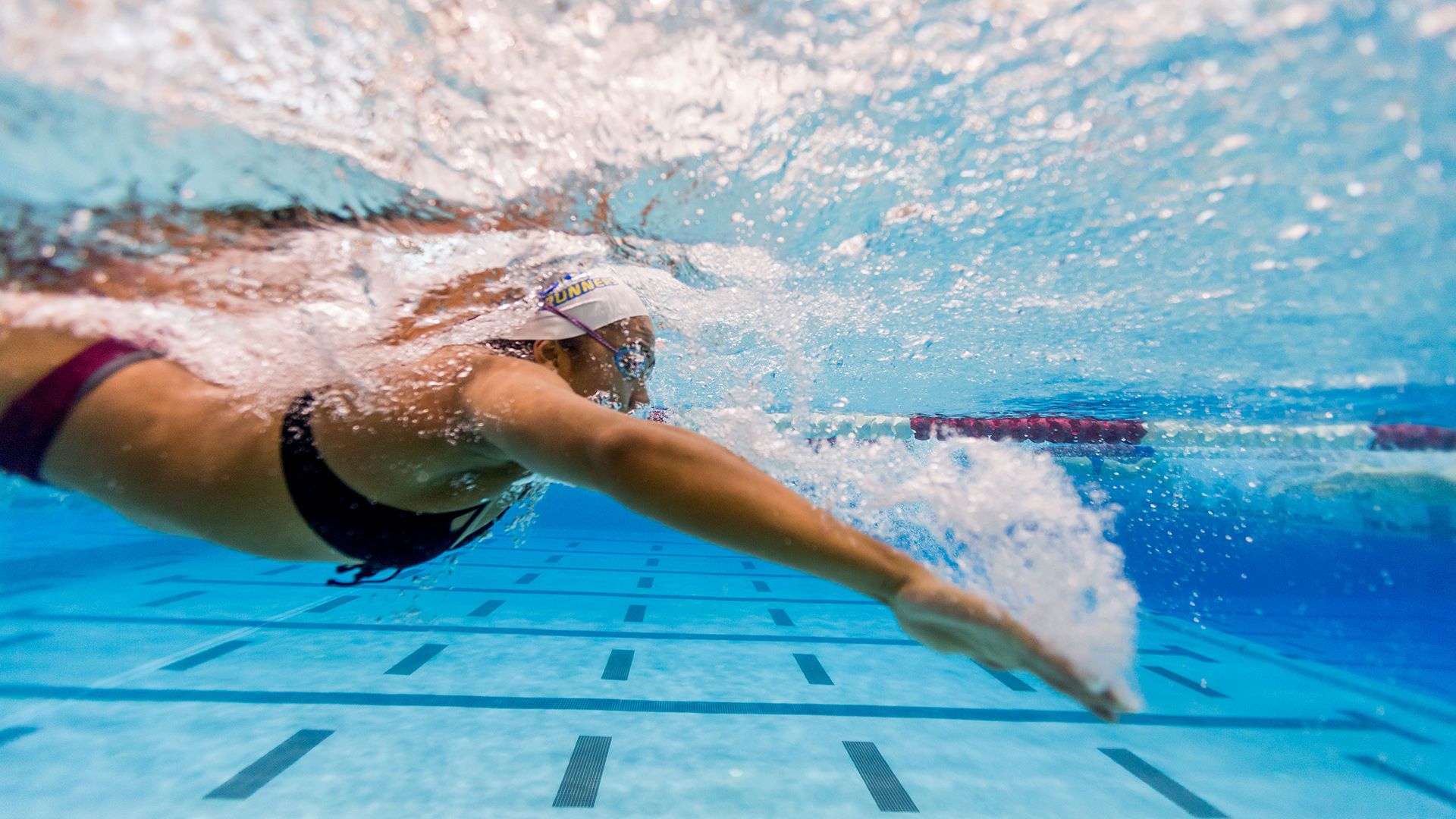 Women Swimming Wallpapers - Wallpaper Cave