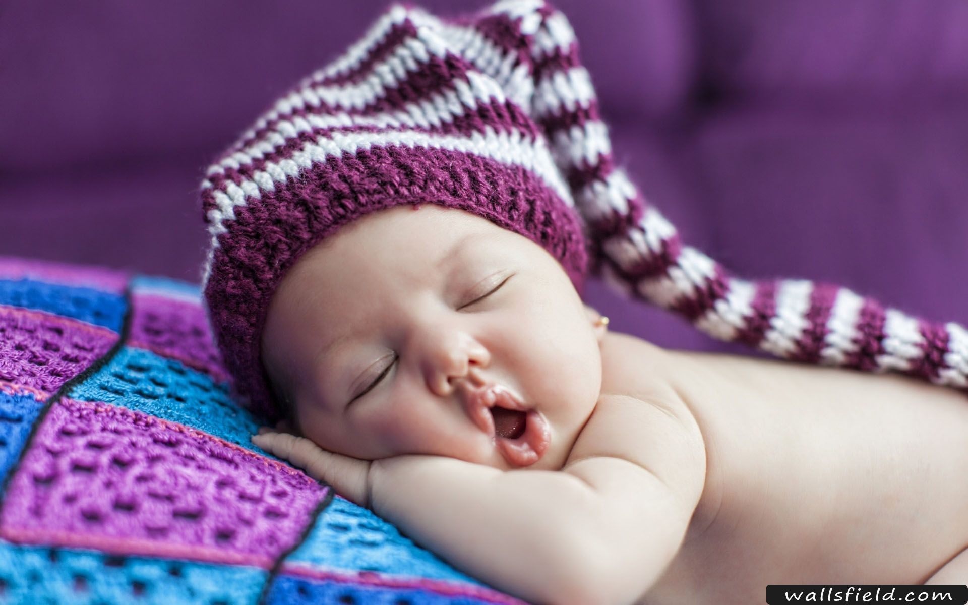 Cute Sleeping Baby.com. Free HD Wallpaper. Cute baby wallpaper, Newborn baby sleep, How to fall asleep
