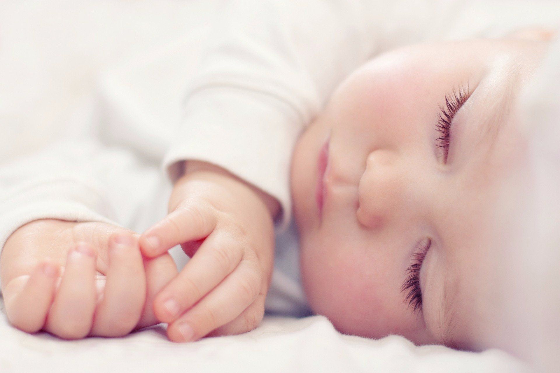 Sweet Sleeping Baby HD Wallpaper. Background Imagex1280