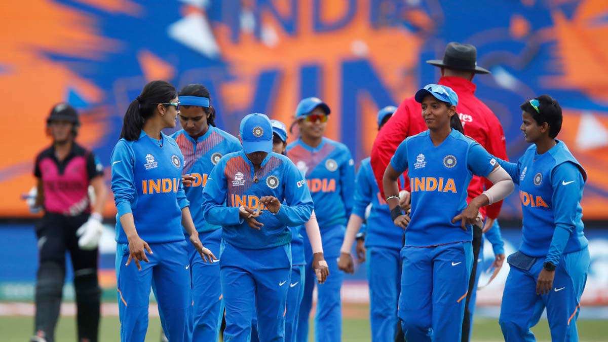 Proud of you girls': Virat Kohli leads wishes for India women's