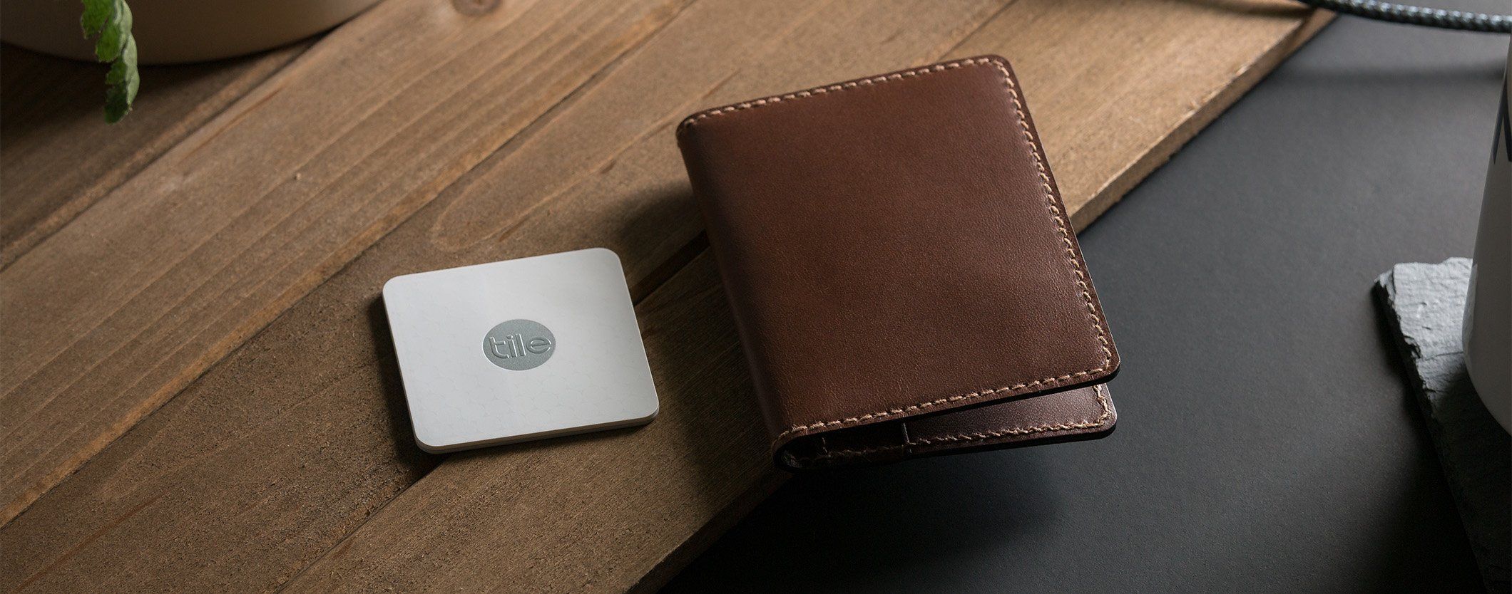Slim Wallet with Tile Tracking, Brown. NOMAD®