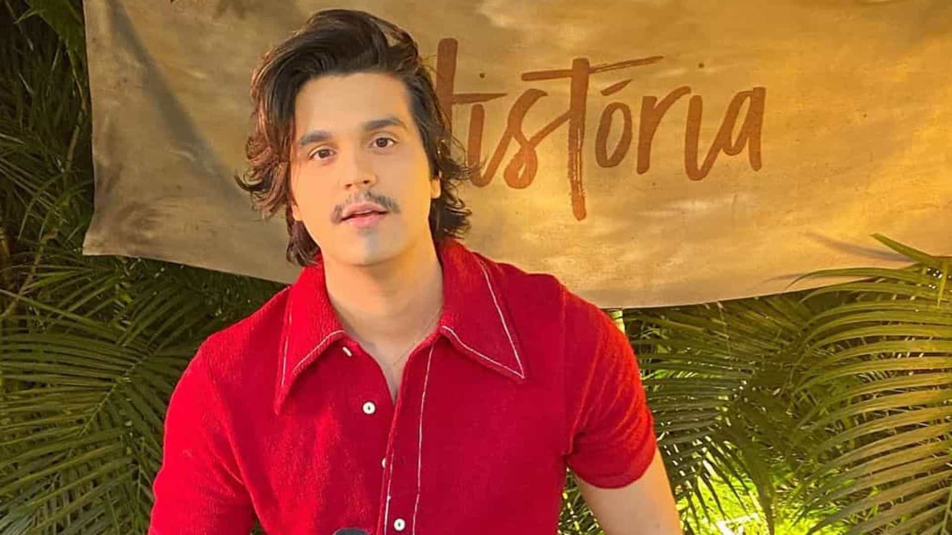 Luan Santana faz live épica de 8 horas e deixa Twitter a 'chorar'