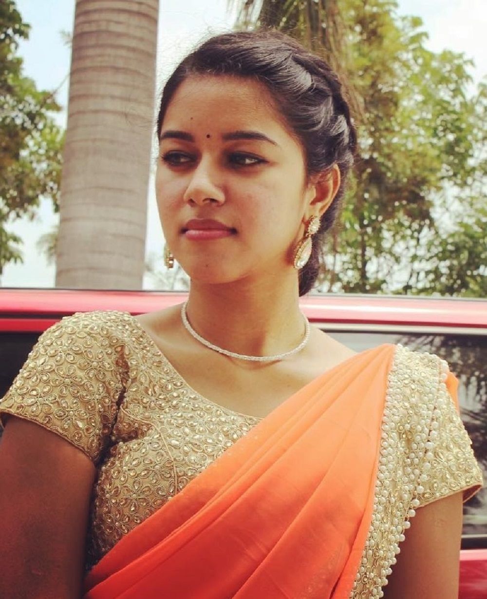 MIRNALINI RAVI of Dubsmash Queen