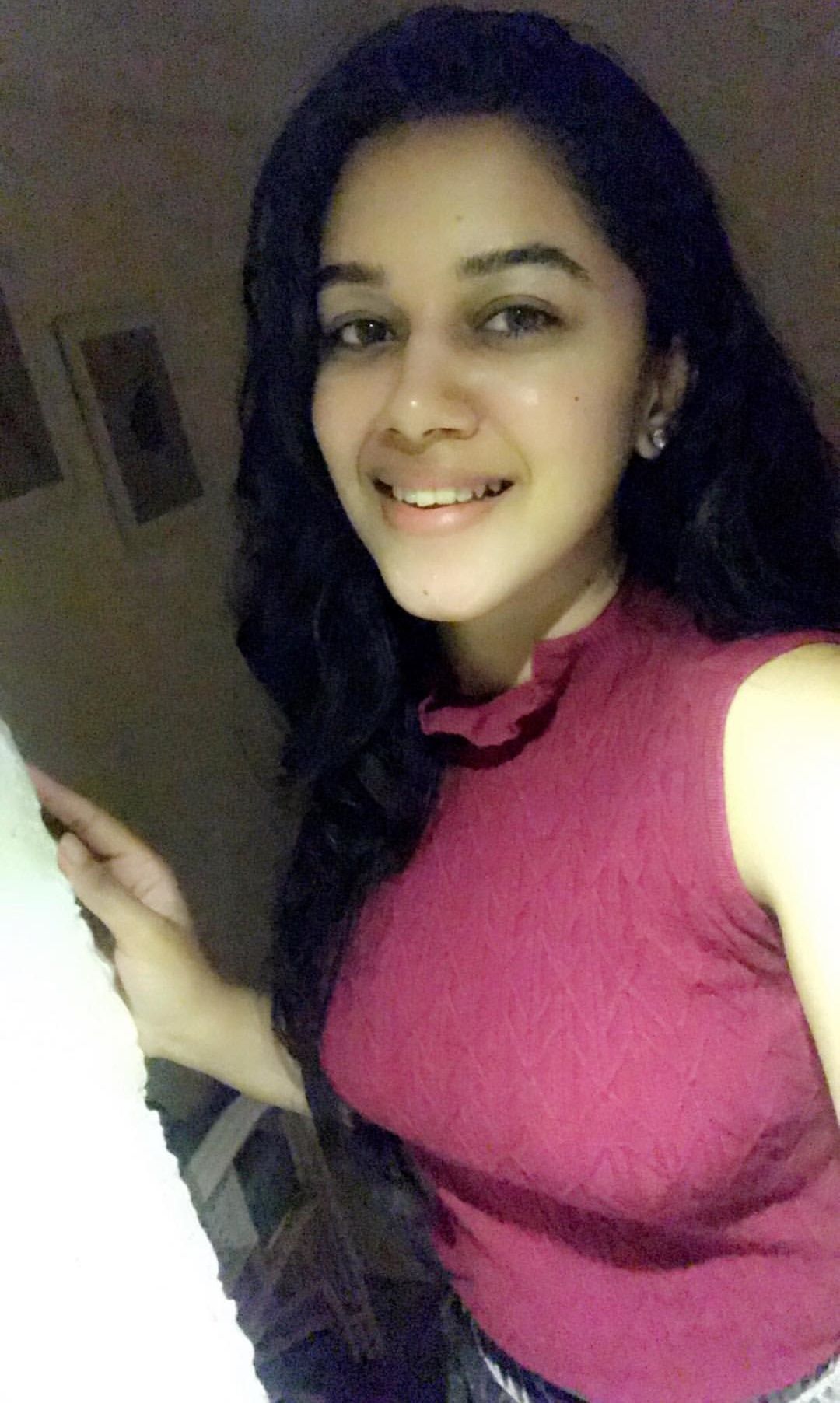 MIRNALINI RAVI of Dubsmash Queen