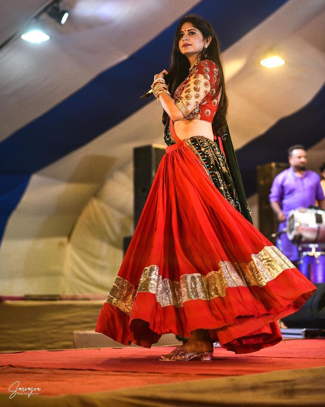 ❤️. . Outfit Jewellery # kinjaldave #kinjaldaveusatour #k. Rajasthani dress, Navratri dress, Indian outfits lehenga